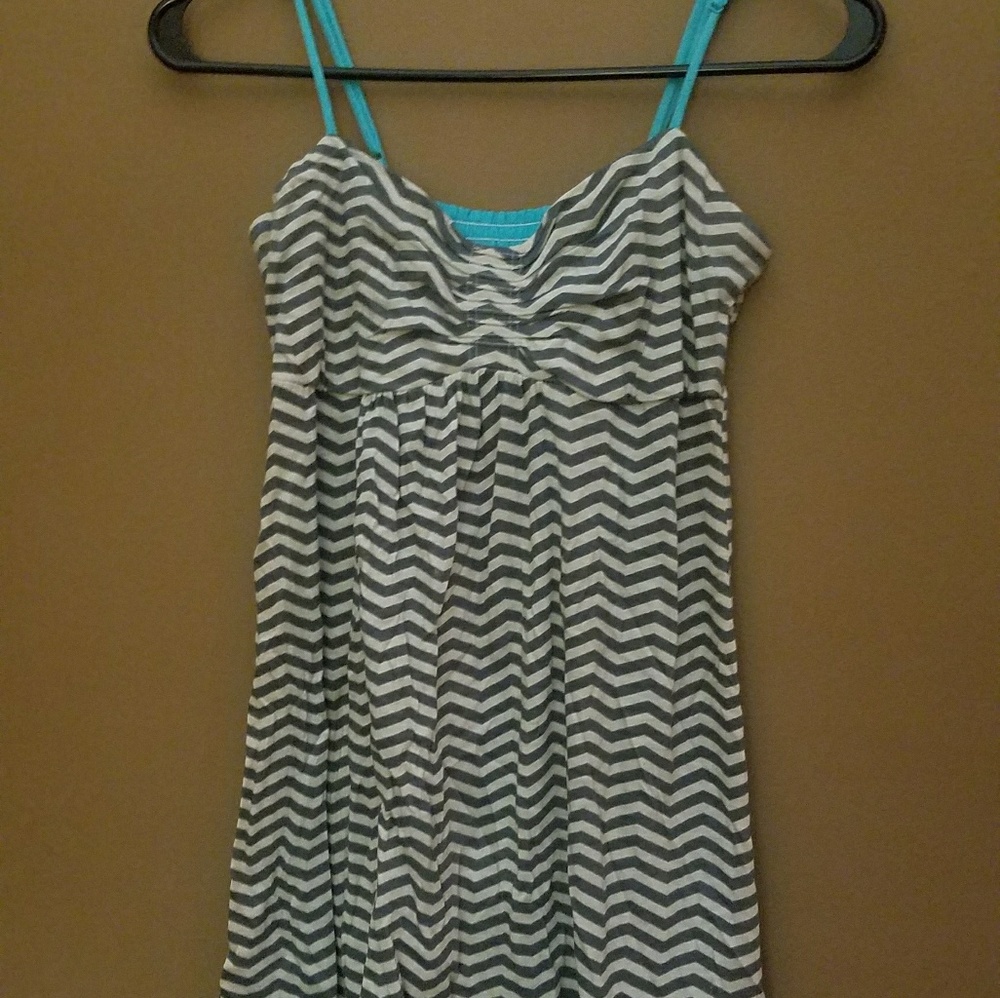 Roxy bow top.
